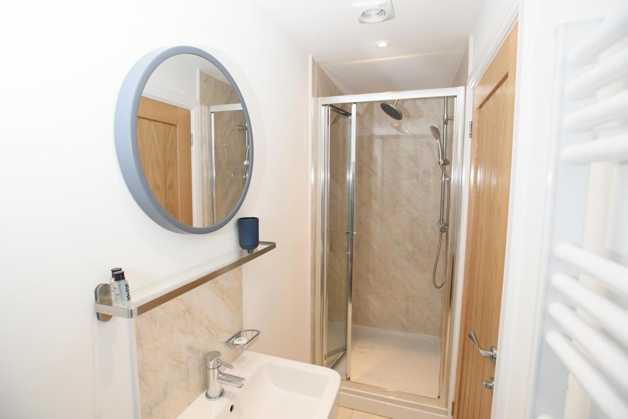 Tavmar Accommodation Lincoln Extérieur photo