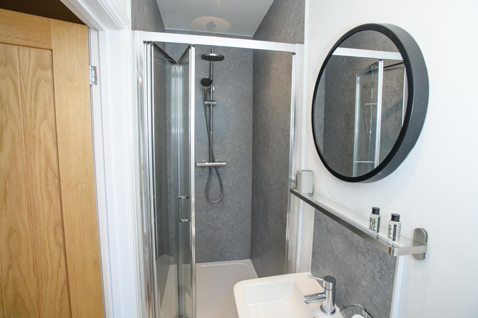 Tavmar Accommodation Lincoln Extérieur photo