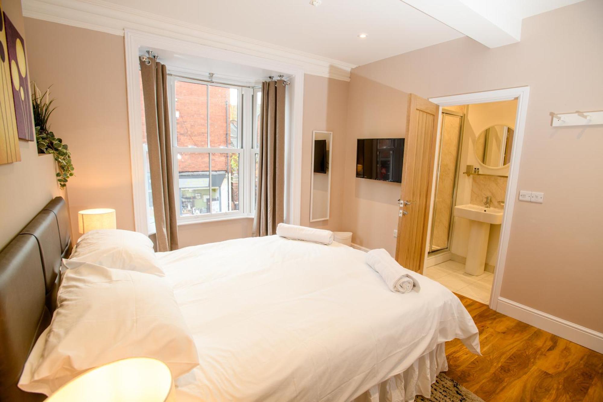 Tavmar Accommodation Lincoln Extérieur photo