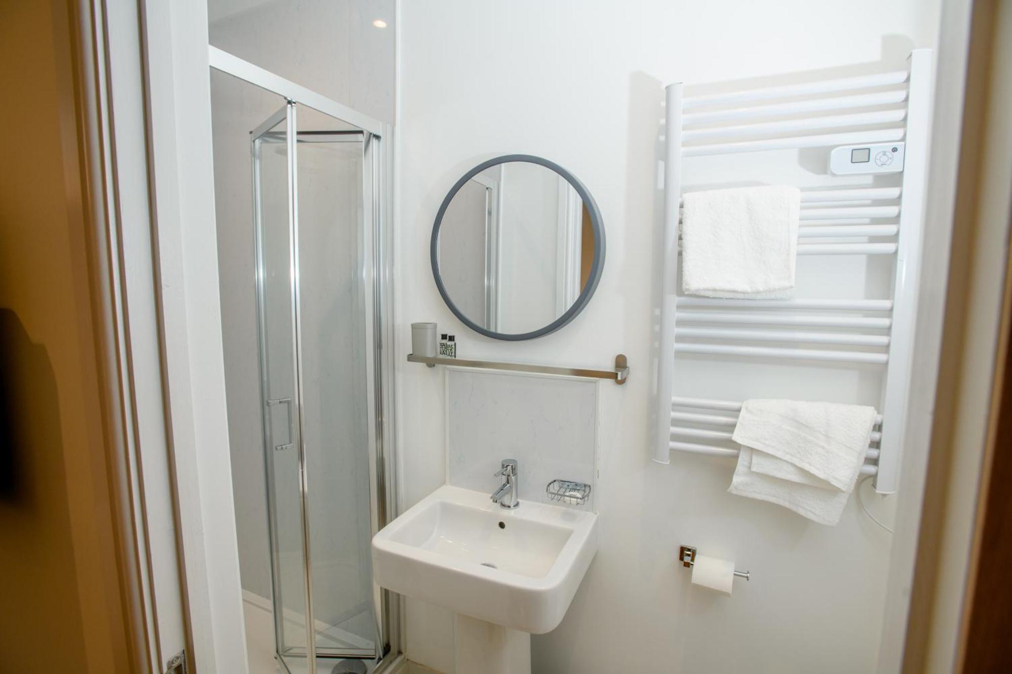 Tavmar Accommodation Lincoln Extérieur photo